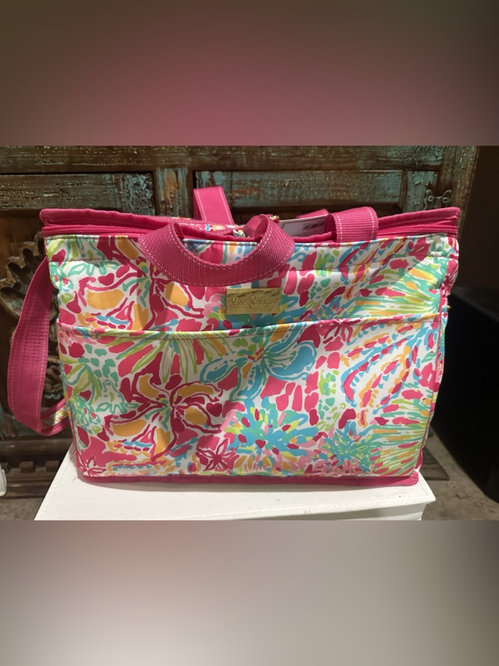Lilly Pulitzer Insulated Cooler/Tote in Pink/Blue with the Lovers Coral design
